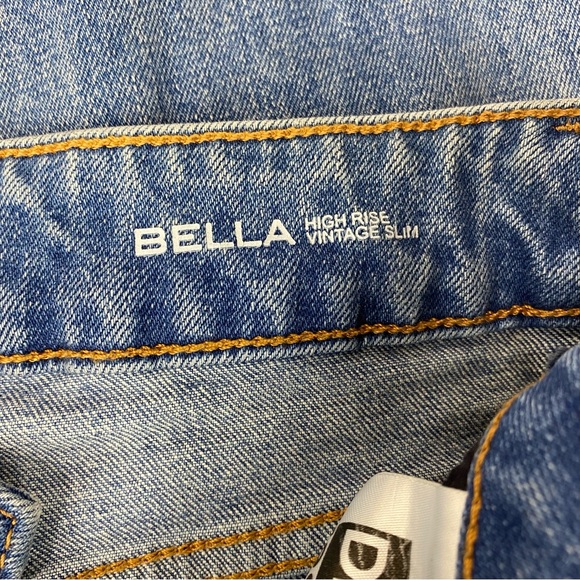 DL1961 Jeans Size 28 Bella High Rise Vintage Slim Button Fly Distressed Raw Hems - Picture 6 of 15
